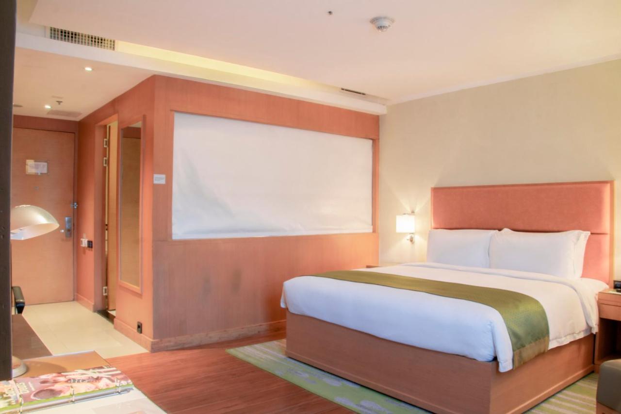 Holiday Inn Baguio City Centre, An Ihg Hotel Екстериор снимка