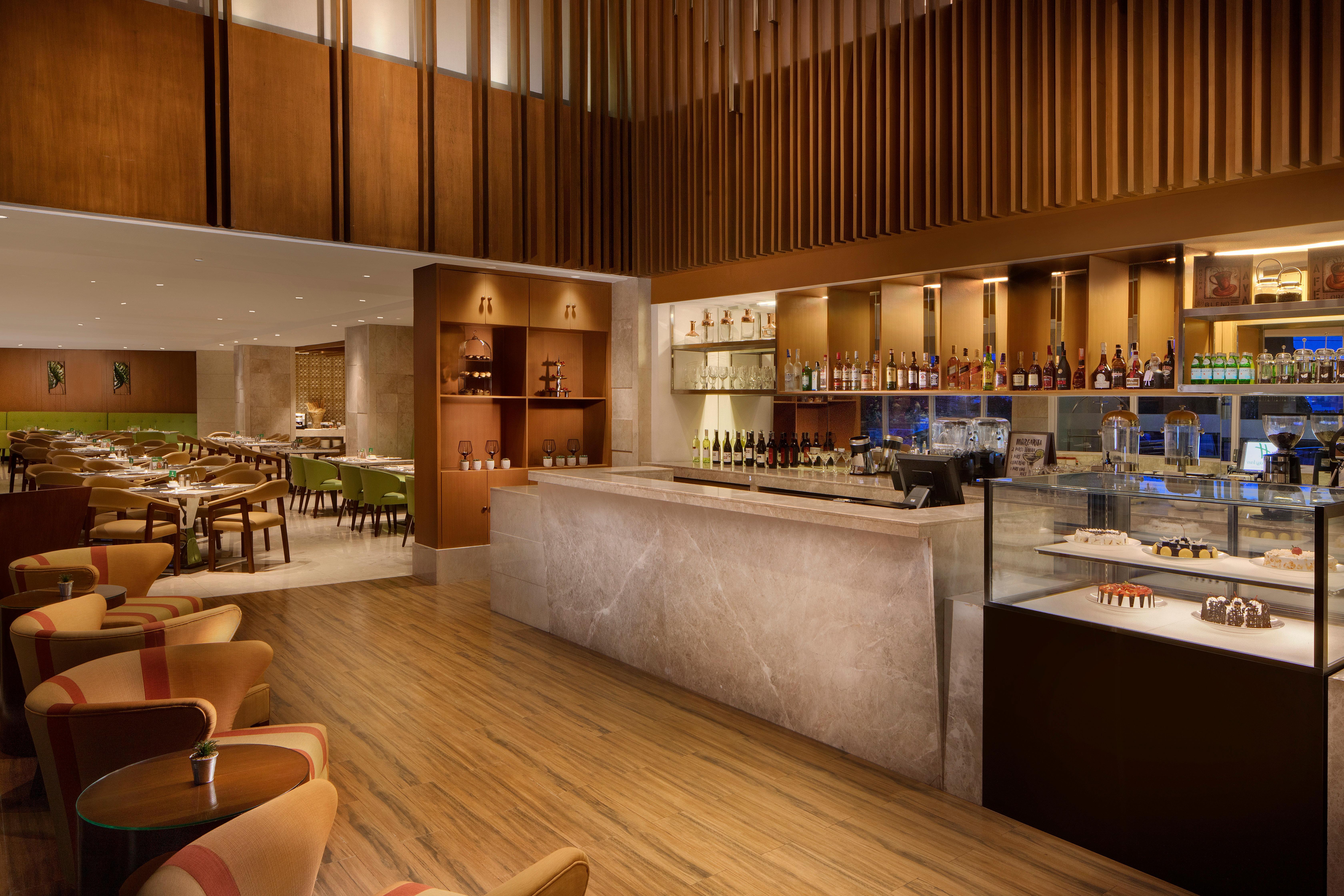 Holiday Inn Baguio City Centre, An Ihg Hotel Екстериор снимка