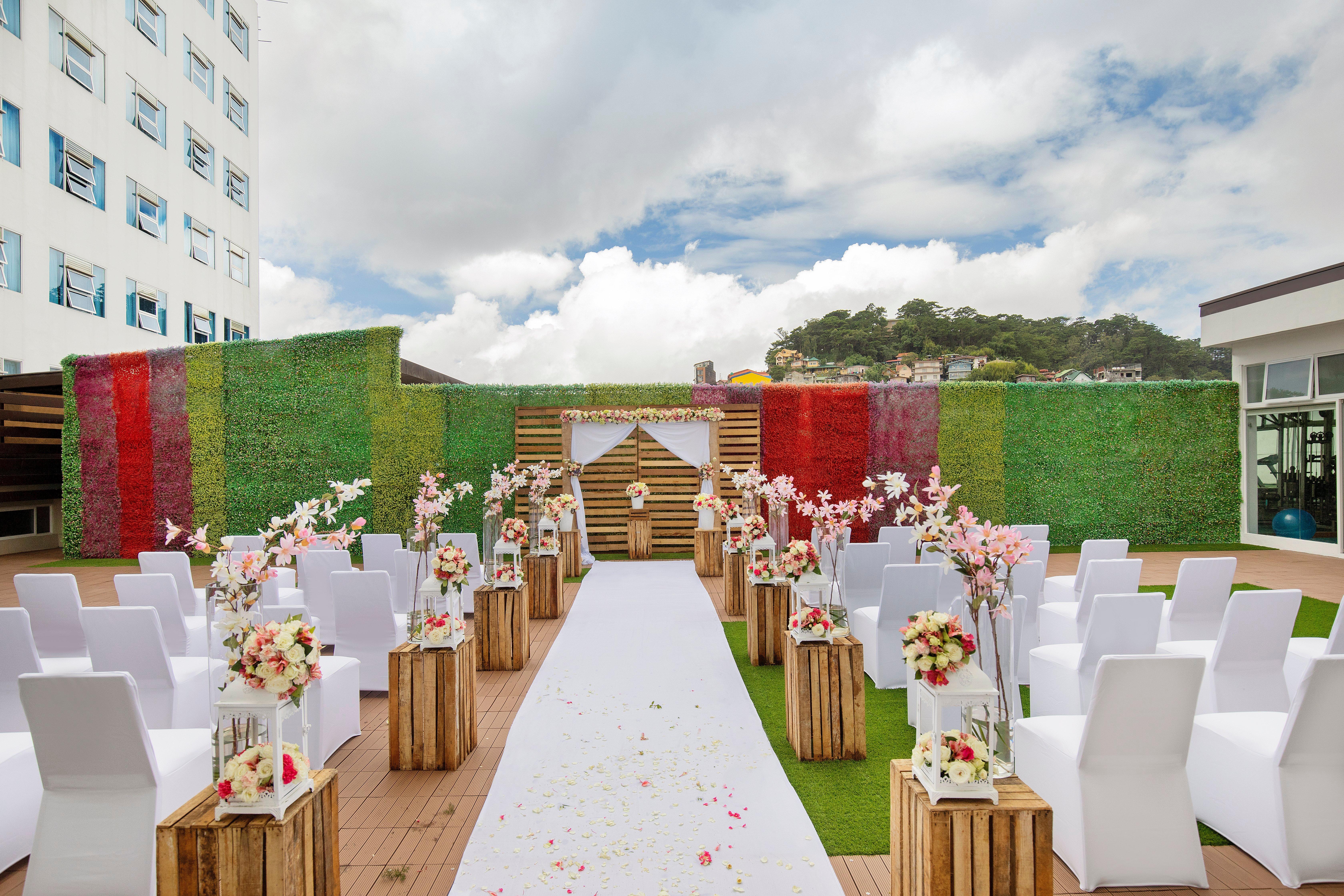 Holiday Inn Baguio City Centre, An Ihg Hotel Екстериор снимка